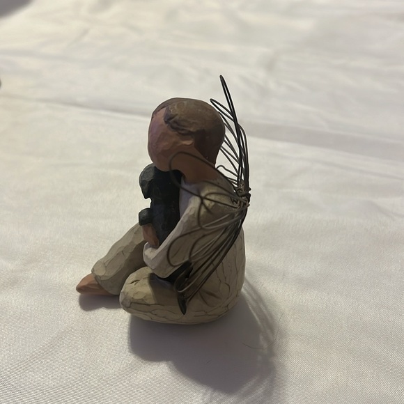 Willow Tree Angel of Comfort and Dog Figurine Susan Lordi 2001 - Picture 2 of 5